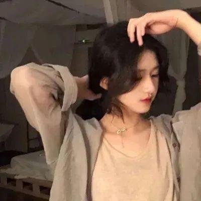 小风暴之时间的玫瑰 在线观看