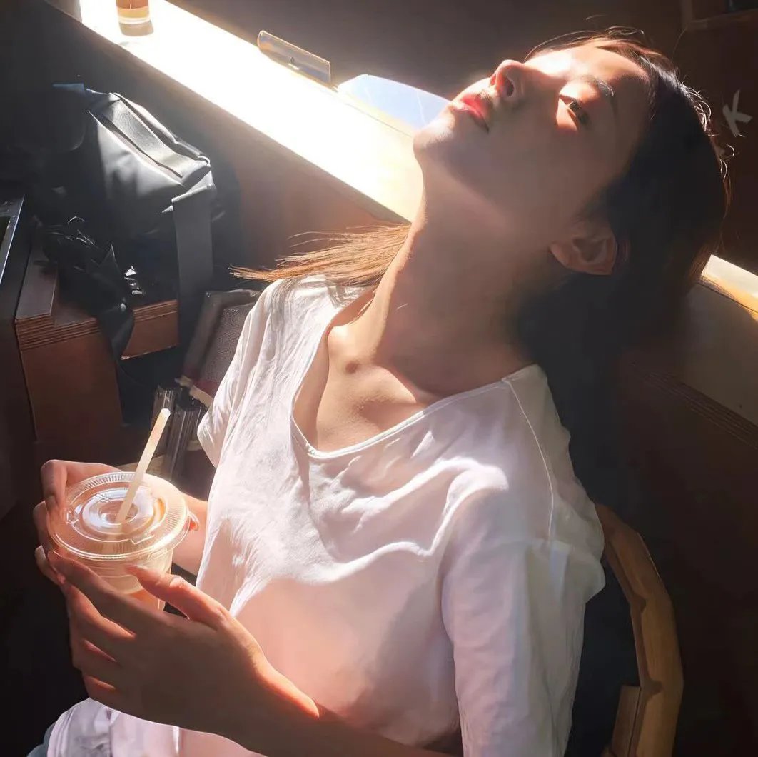 阿尔及尔的末代王后 在线观看